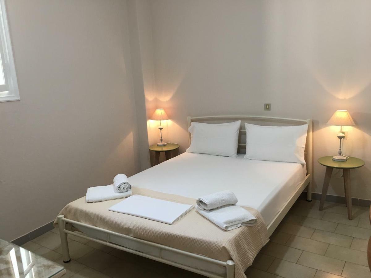 Central Studios In Agios Nikitas Pedestrian Zone Экстерьер фото